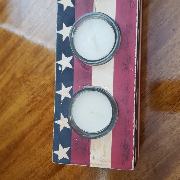 Coldwater Creek Patriotic Candle Holder with Stars and Stripes - Picture 10 of 11